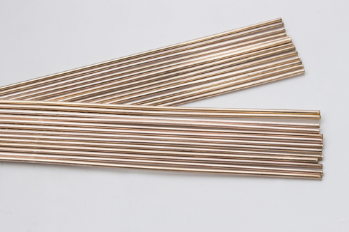 Cadmium-containing silver brazing alloys